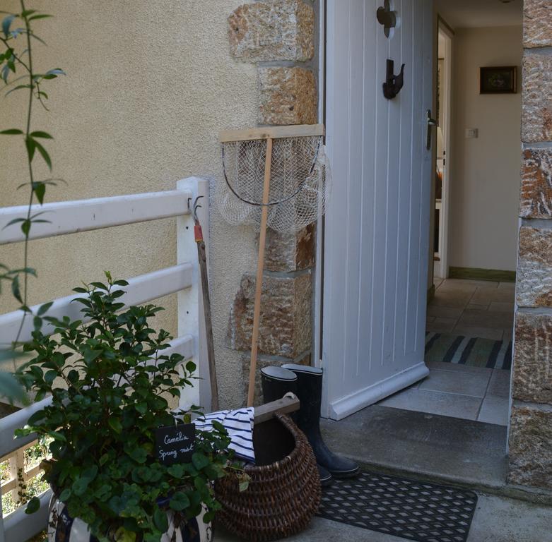 Gite La Bertichere 3 Etoiles Saint-Jean-le-Thomas Exteriér fotografie